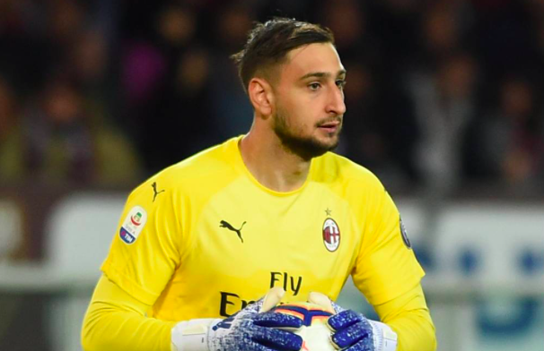 Donnarumma a Callejon durante la gara con la viola: "Sei sempre in terra"