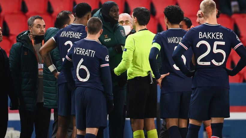Psg-Basaksehir sospesa per razzismo: accuse al quarto uomo - Virgilio Sport