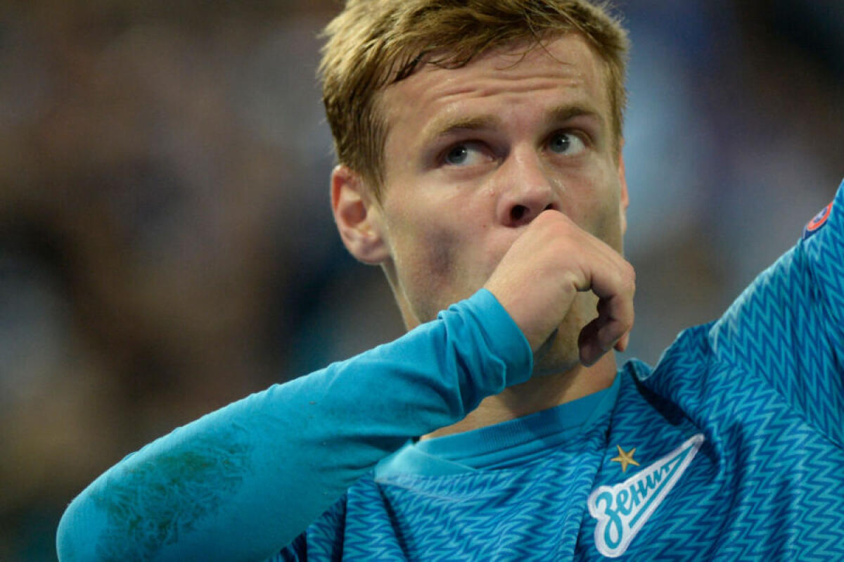 Kokorin: "A Prandelli ho detto che voglio giocare a destra, ci vorrà un mese per ambientarmi" - Zenit St. Petersburg's Russian forward Alexander Kokorin celebrates after scoring a goal during the UEFA Europa League group C football match between FC Zenit and SK Slavia Prague in Saint Petersburg on October 4, 2018. (Photo by Olga MALTSEVA / AFP)