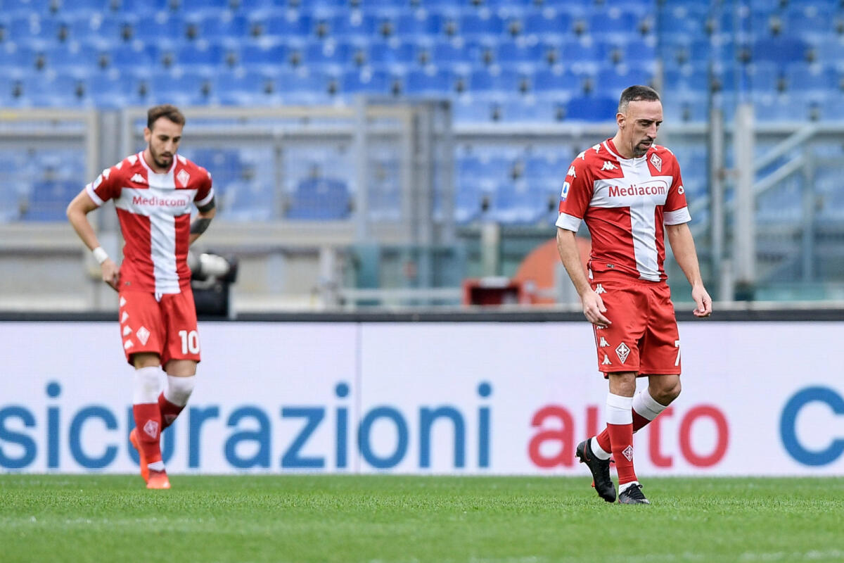 PAGELLE VIOLA: VLAHOVIC VOLITIVO, PEZZELLA E AMRABAT MALE. I CAMBI NON SI VEDONO - Foto di proprietà di ACF Fiorentina. Riproduzione vietata ©️
