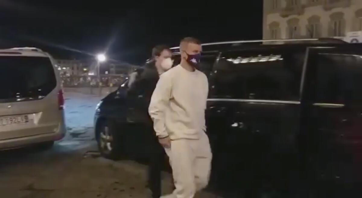 (VIDEO) Aleksandr Kokorin è arrivato a Firenze. Adesso incontrerà a cena il presidente Commisso - 
