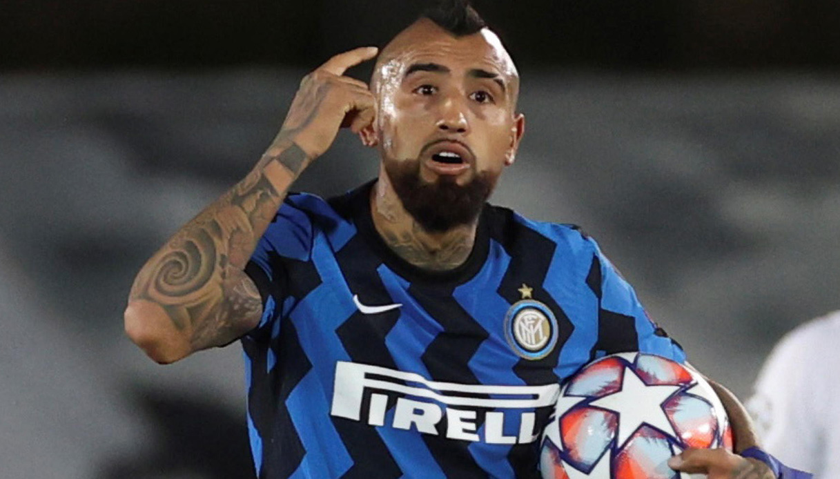 Al 39' Inter in vantaggio contro la Fiorentina al Franchi. Dal dischetto Vidal fa 1-0