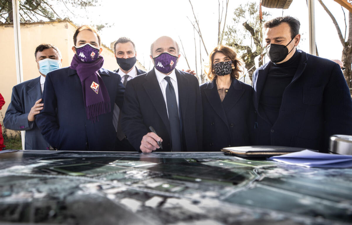 ATF-ACCVC: "Ringraziamo Commisso per il regalo del Viola Park" - Foto di proprietà di ACF Fiorentina. Riproduzione vietata ©