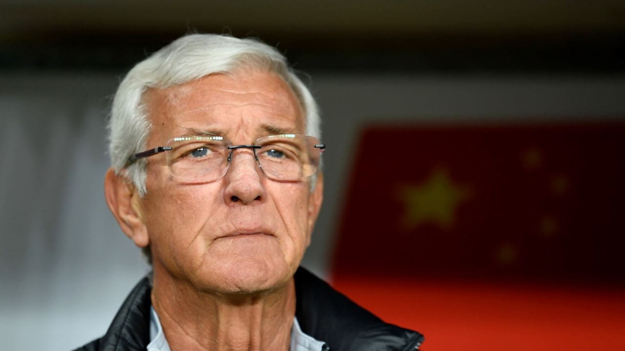 Lippi: "Io dirigente della Fiorentina? Sarei pronto. Vlahovic deve mettersi a disposizione dei compagni"