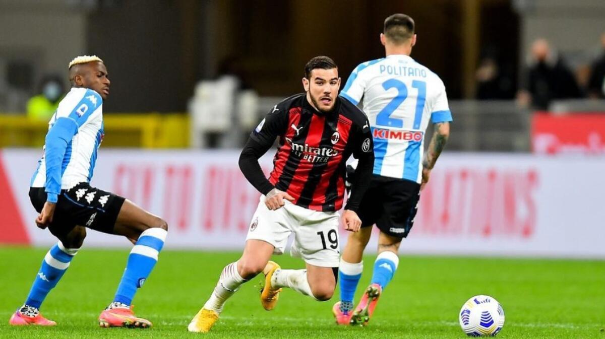 (FOTO) Theo Hernandez protesta contro l'arbitro Pasqua sui social - 