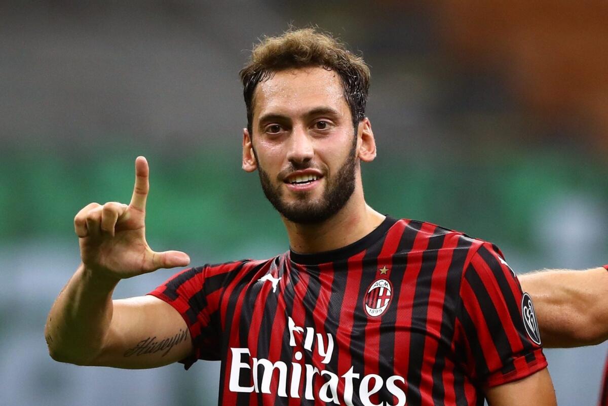 Al 72' il Milan torna in vantaggio al Franchi contro la Fiorentina. Calhanoglu firma il 3-2 - 