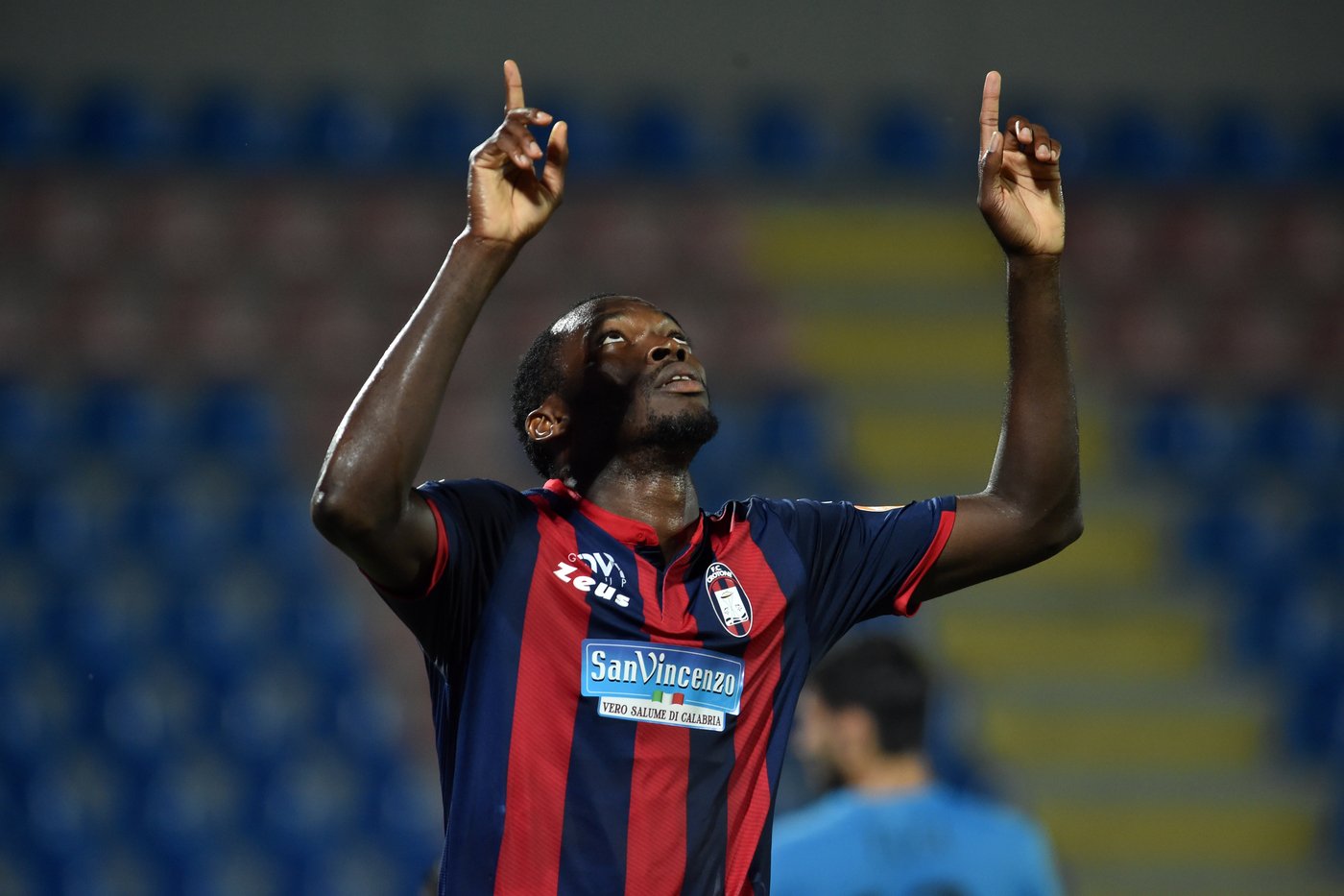 Calciomercato Lazio, i biancocelesti in attacco puntano Simy del Crotone -  Lazionews.eu