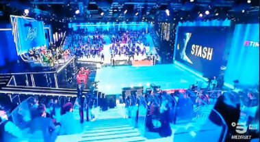 Il pubblico c'è ad Amici, mentre all'aperto in uno stadio è vietato. Ipocrisia pura tutta italiana