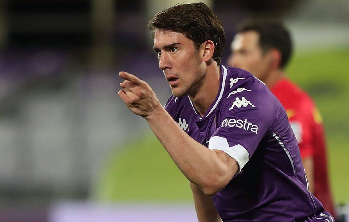 Cm.com, Vlahovic, la Fiorentina chiede 50 milioni: obiettivo della Roma, si inserisce la Juventus. Il Milan... - 