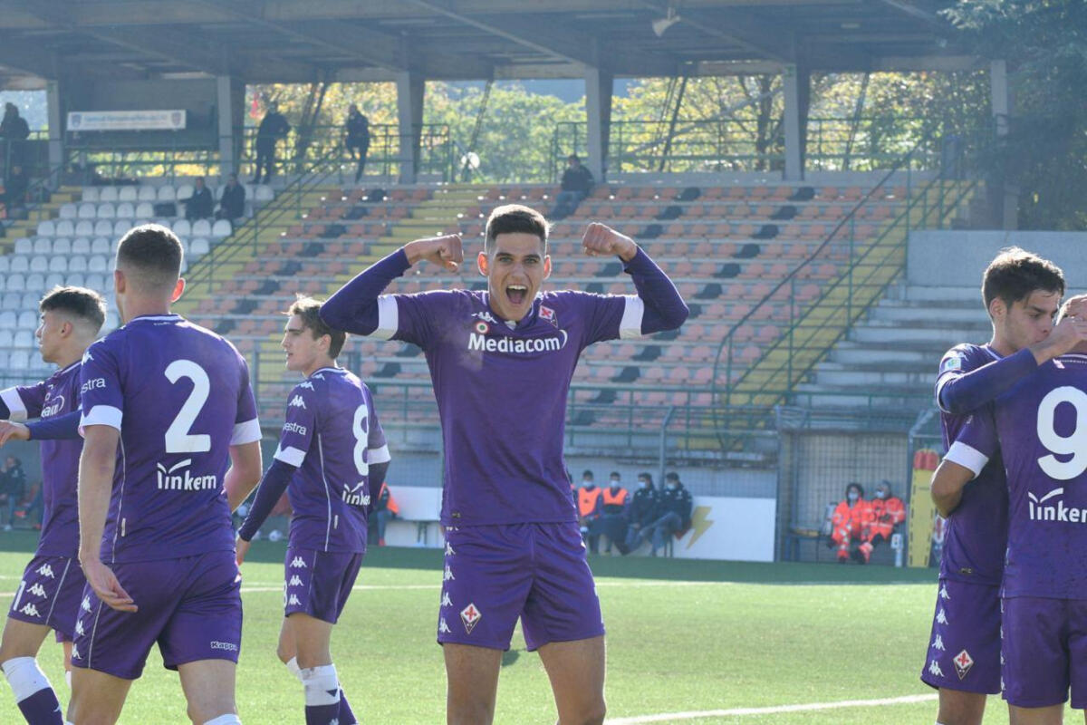 La Fiorentina Primavera vola in finale. 2-0 al Genoa, reti di Munteanu e Spalluto - Primavera
