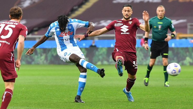 Una bella notizia per la Fiorentina, il Torino perde in casa contro il Napoli. Meno 3 dai viola