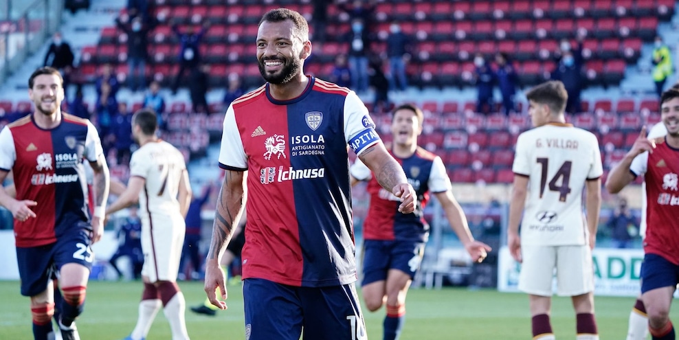 Il Cagliari gira a ritmo scudetto nelle ultime partite, Benevento raggiunto, Fiorentina a meno 3