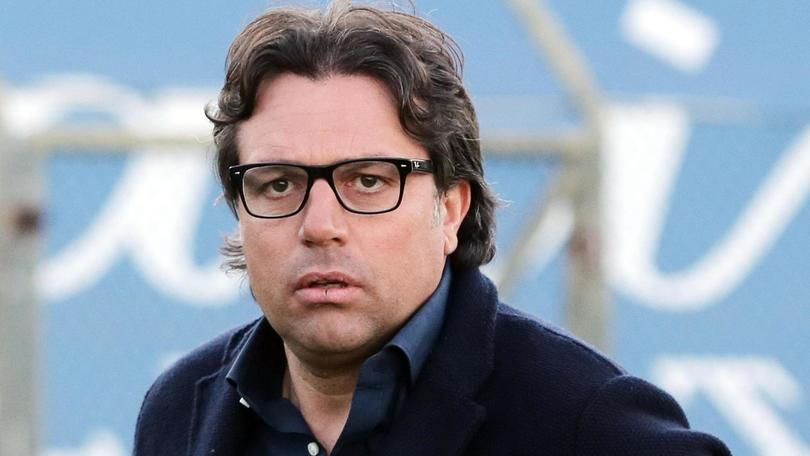 (ARCHIVIO)Il direttore sportivo del Carpi, Cristiano Giuntoli, prima della partita del campionato di serie B Carpi-Bologna allo stadio Sandro Cabassi di Carpi (Mo), in una immagine del 01 aprile 2015. ANSA/ELISABETTA BARACCHI