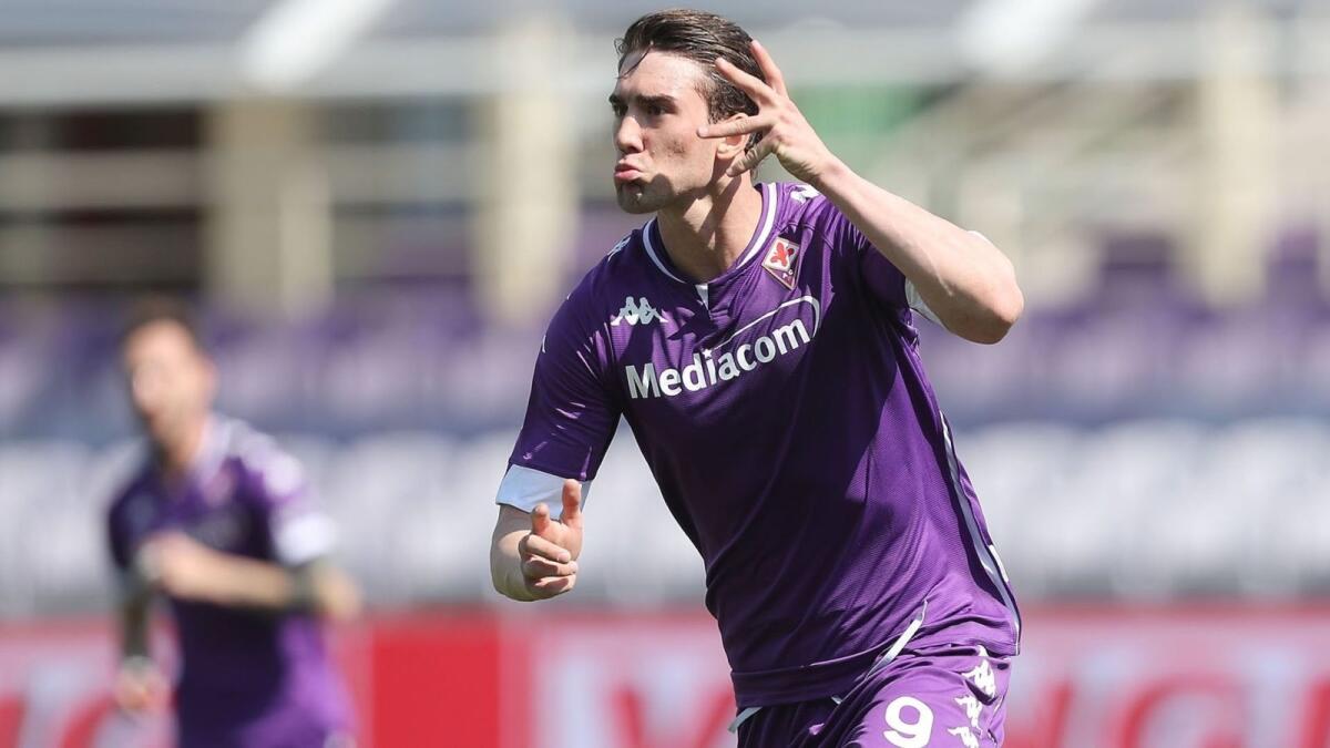 Gazzetta, Vlahovic, Milan all'assalto se arriva la Champions. La Fiorentina lo valuta 60 milioni - 
