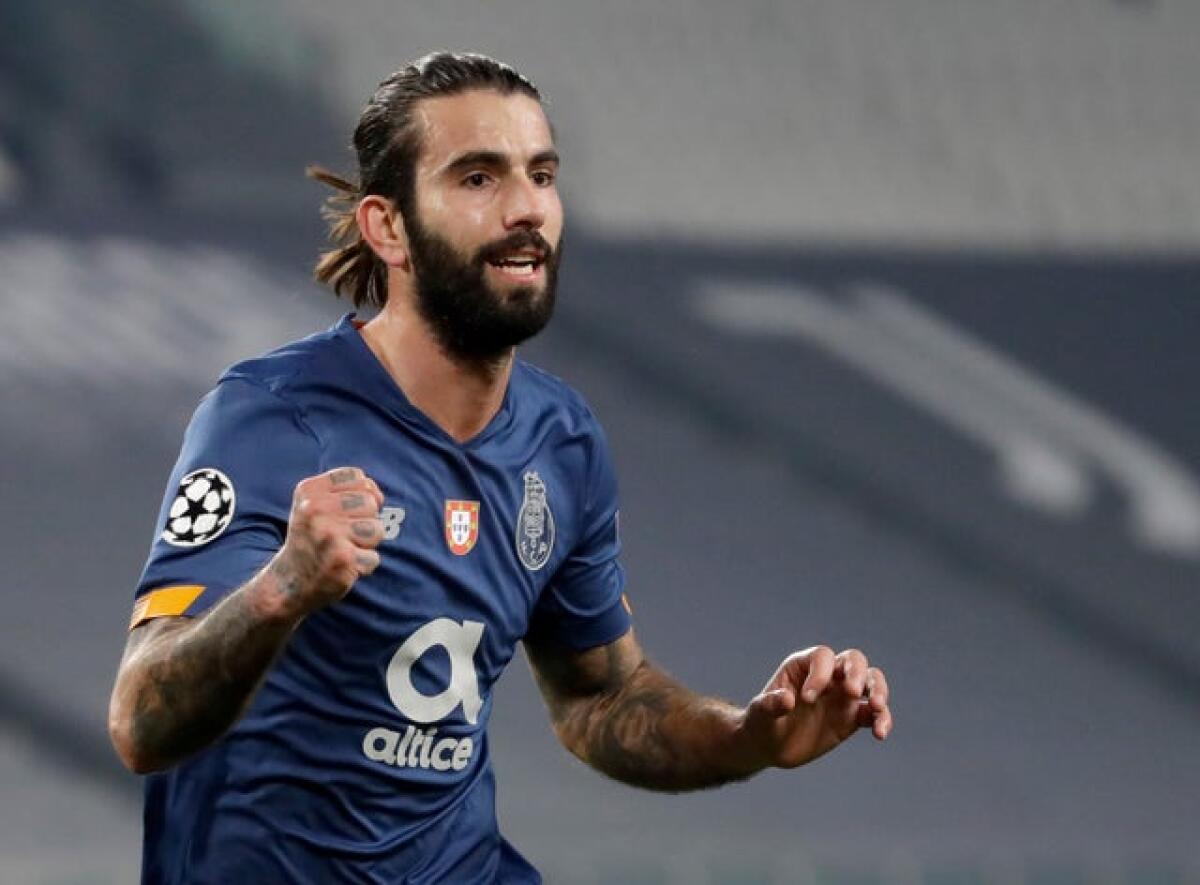 Di Marzio: "Oliveira, il Porto chiede 20 milioni, la Fiorentina ci prova con dei bonus. Contatti fitti" - 