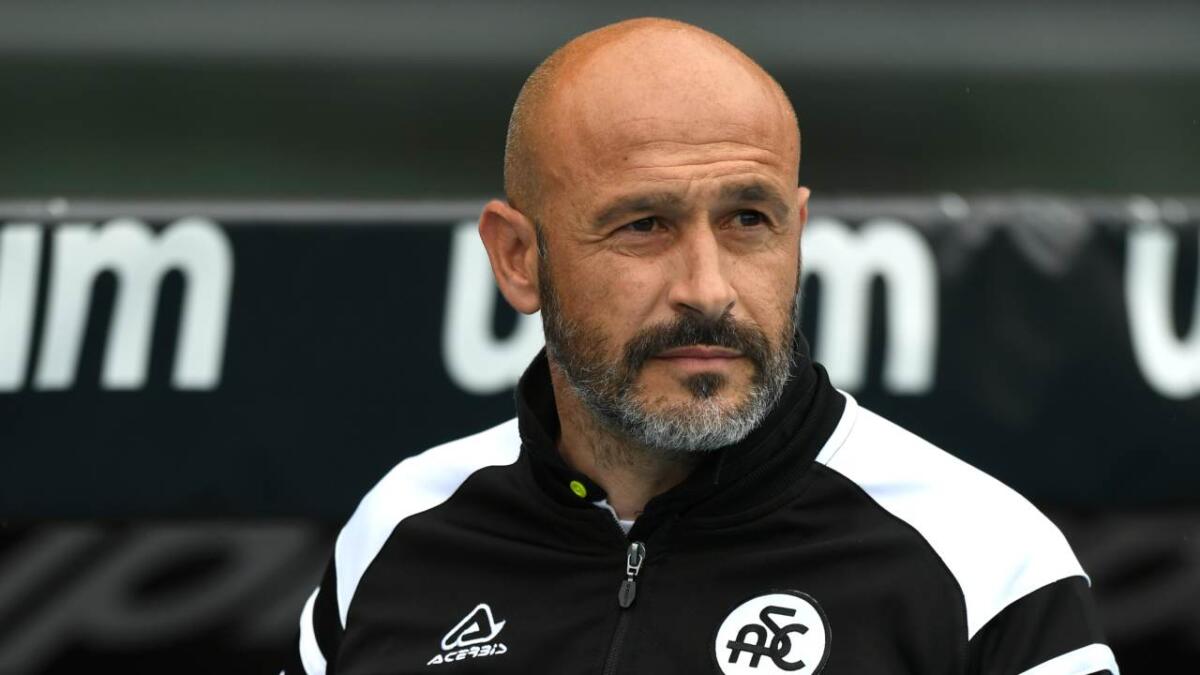 TGR: Italiano radunerà la Fiorentina il 12 luglio. Hristov allo Spezia per i suoi 7 collaboratori - 