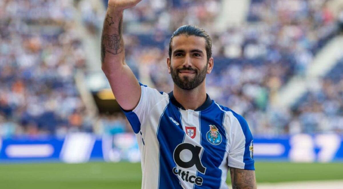 Dal Portogallo, accordo tra Fiorentina e Porto per Oliveira, 25 milioni e contratto di 3,5 all'anno - 