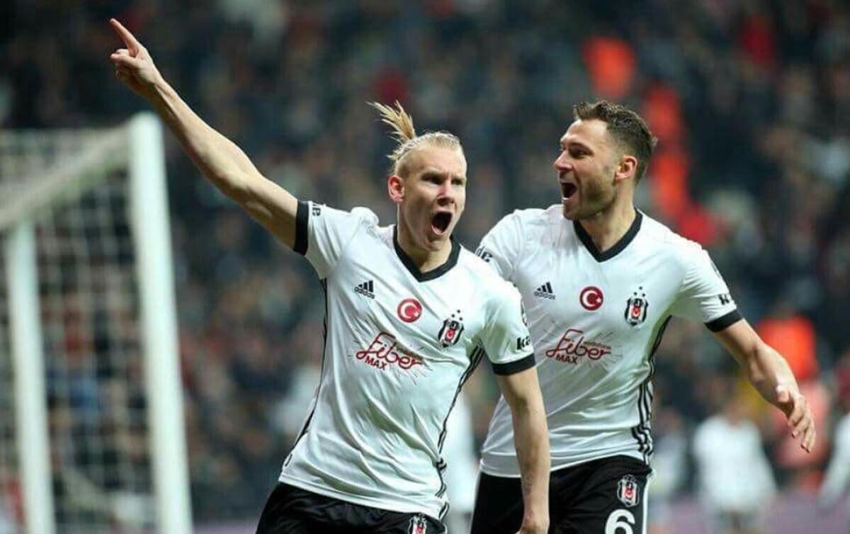 Dalla Turchia, sul difensore Vida del Besiktas c'è l'interesse della Fiorentina - 