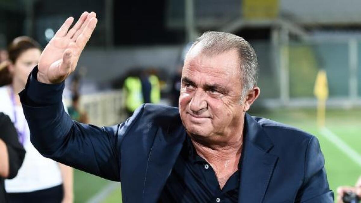 Terim: "Dispiaciuto per la stagione della Fiorentina. Legame forte con Firenze, merita l'Europa" - 