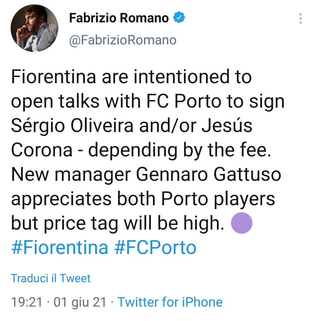 Romano: "La Fiorentina vuole parlare con il Porto per Oliveira e Corona"