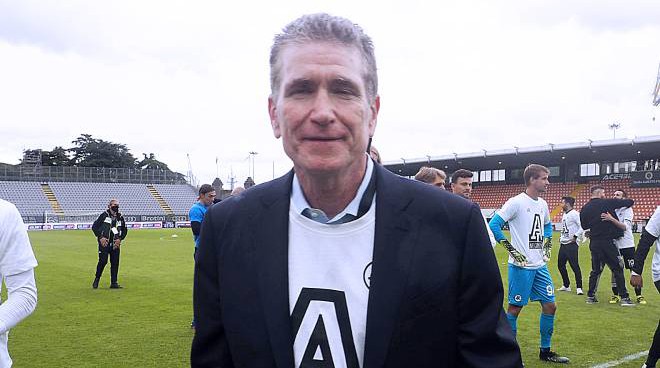 Pres. Spezia: "Affrontata situazione irrispettosa. Crediamo nei contratti firmati e nella lealtà"