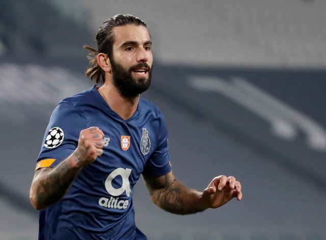 CorSport, Sergio Oliveira, Roma in pole, Fiorentina in seconda fila. Il Porto chiede 20 milioni