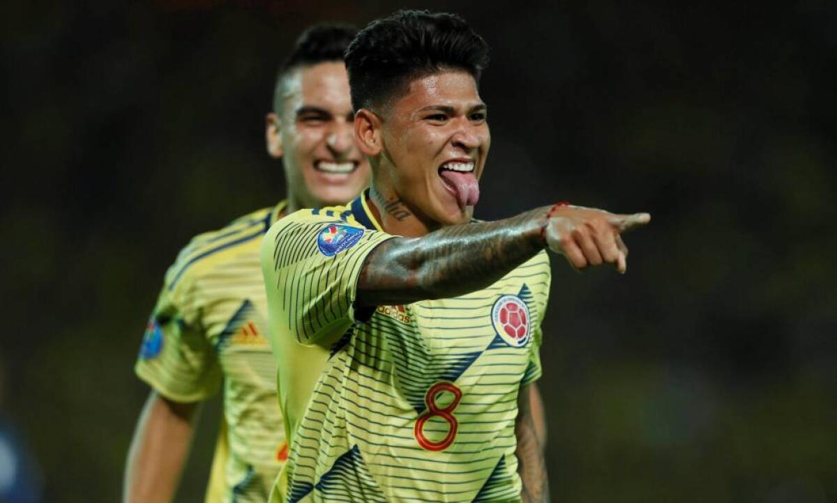 Pedullà: "Fiorentina su Carrascal ma occhio alla Juve: il River Plate chiede 15 milioni" - 