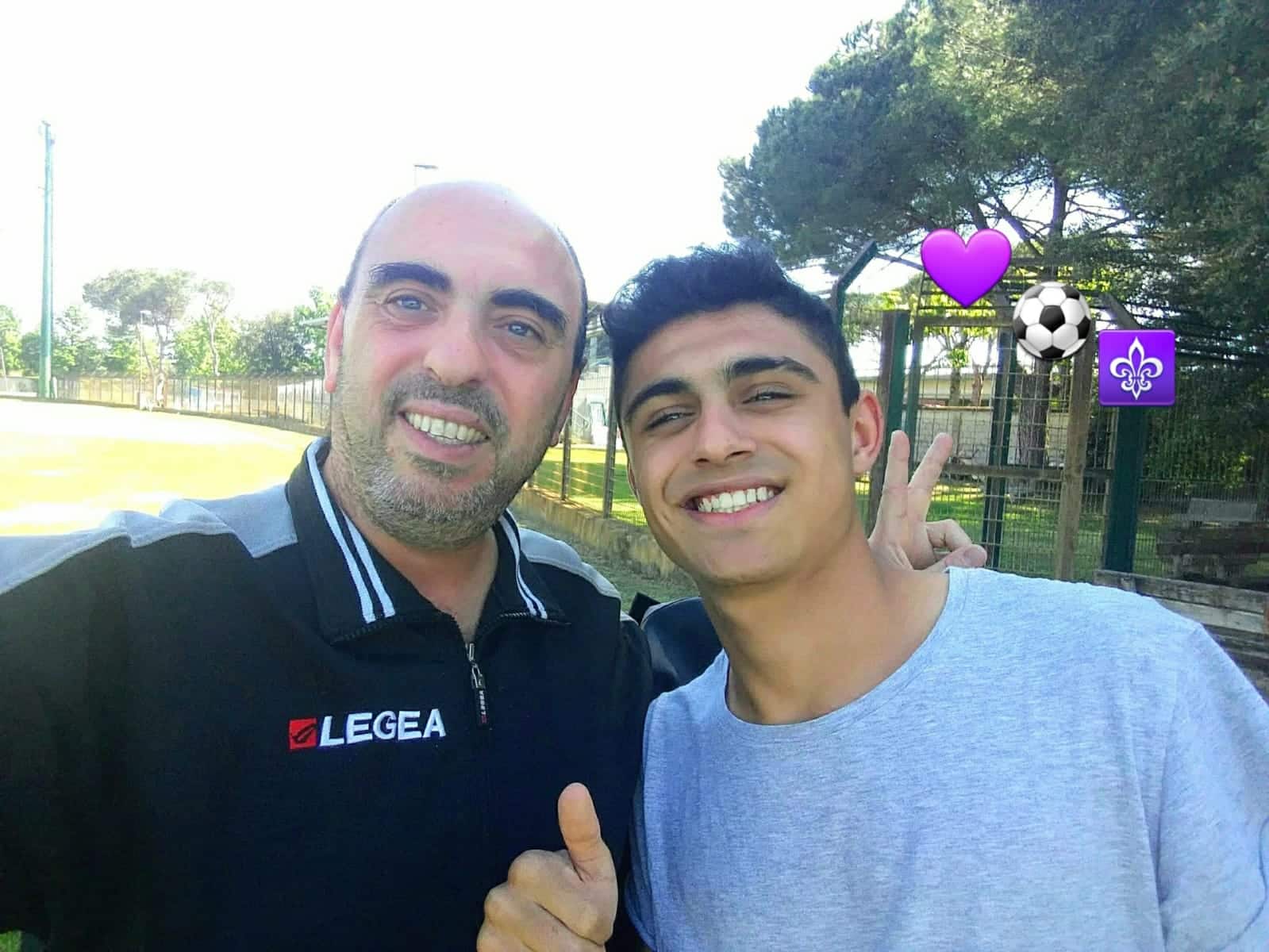 Francesco Di Stefano abbracciato a Filippo