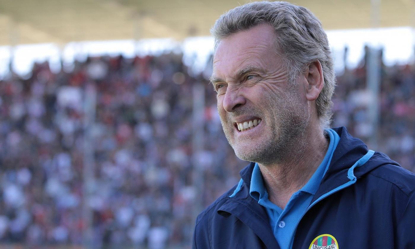 Ternana, è Pochesci show: vittoria e lacrime per l'Oronzo Canà della B |  Primapagina | Calciomercato.com