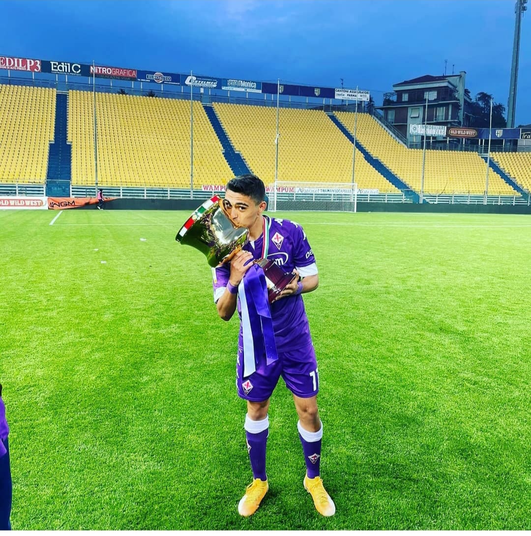 Filippo Di Stefano con la Coppa Italia