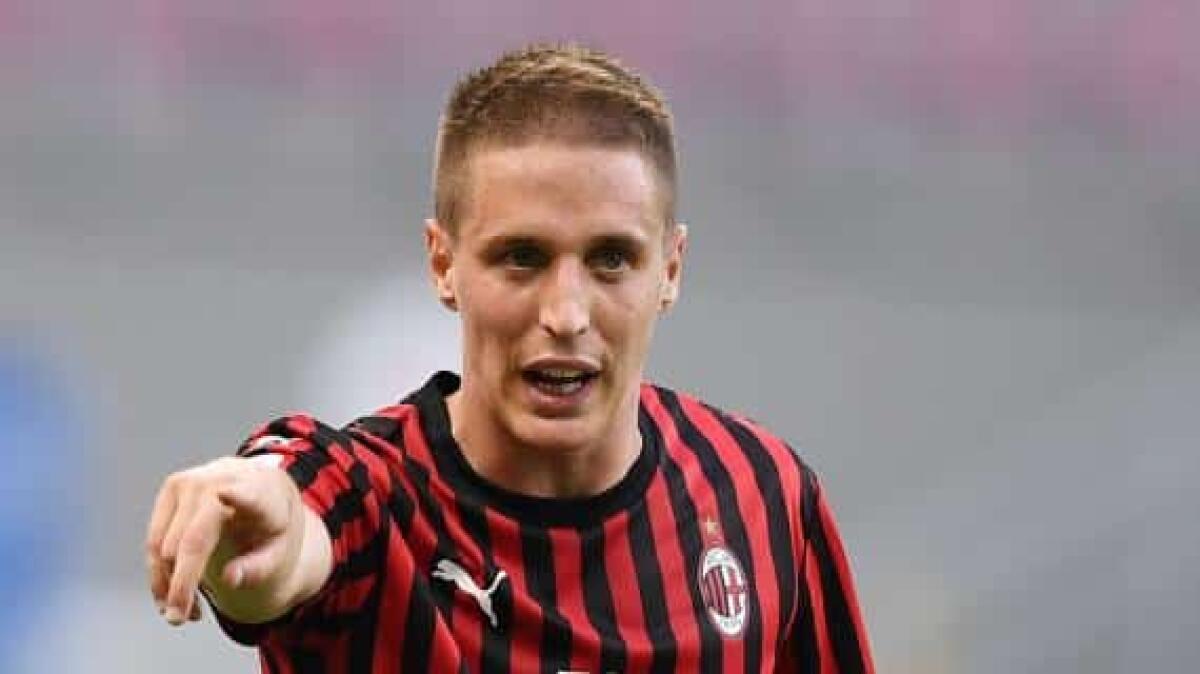 Tuttosport, Conti-Milan all'addio. Il terzino è nel mirino della Fiorentina. Occhio a Genoa e Cagliari - 