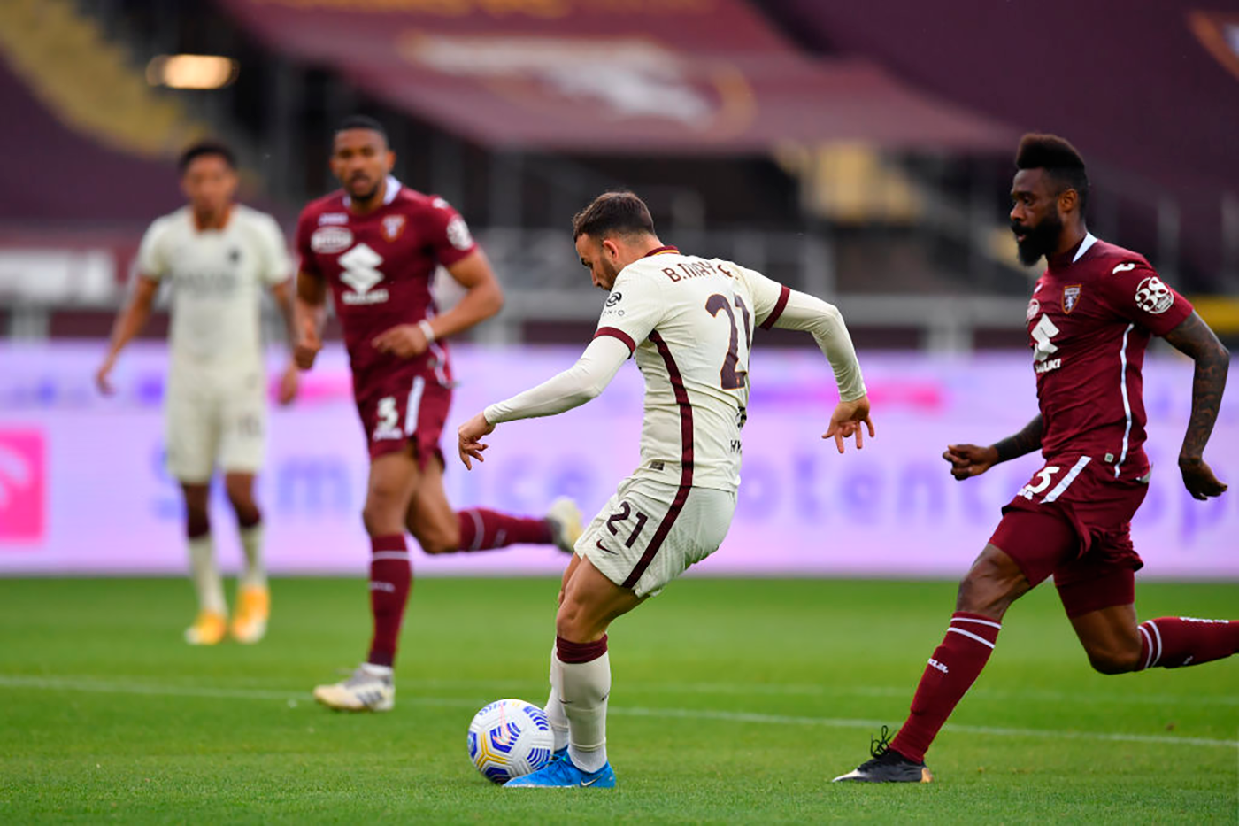 Il Tempo, Mourinho vuole tre attaccanti: bloccata l'uscita di Borja Mayoral. Sfuma l'ipotesi Fiorentina