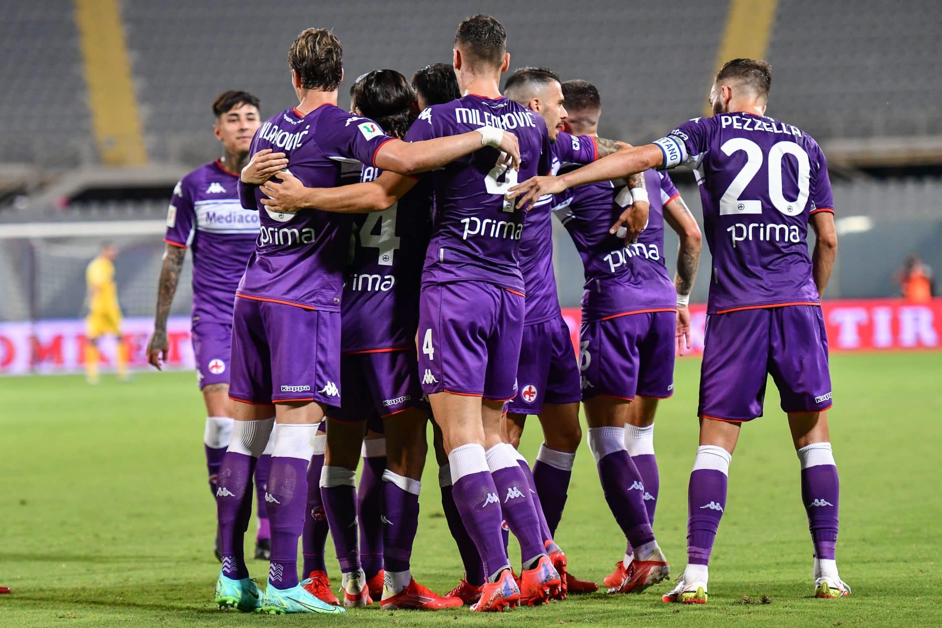 Maglia con dedica ad Astori, la Fiorentina spera di ricevere presto la risposta della Lega Serie A