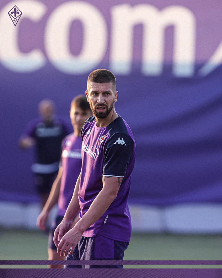 Nastasic: "Legame con Firenze mai spezzato. Ho visto l'offerta e non ci ho pensato due volte"