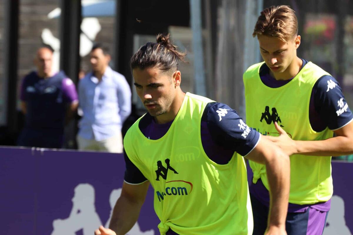 Repubblica, Sottil, stasera la grande occasione: partirà dal 1', la Fiorentina crede nel suo talento - Moena, stadio Benatti, 30.07.2021, allenamento mattutino, foto Lisa Grelloni. Copyright Labaroviola.com