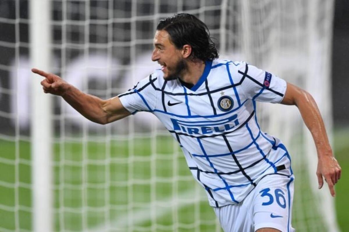 Al 52' Fiorentina-Inter 1-1. Darmian pareggia i conti al Franchi - 