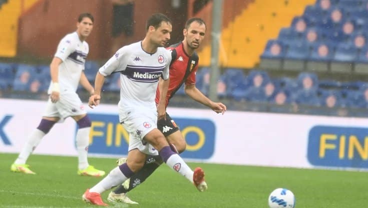 All'88' Genoa-Fiorentina 0-2, Bonaventura gol all'angolino su assist di tacco di Saponara