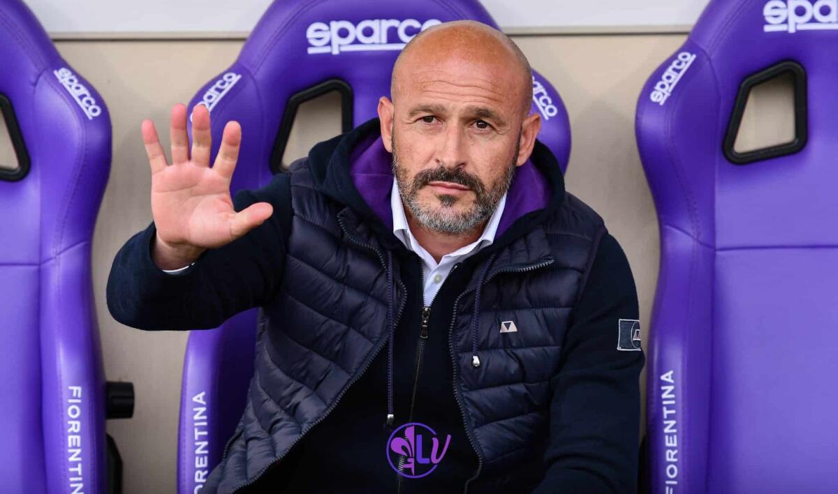 Gazzetta, Italiano e l'inascoltata richiesta del quinto esterno: ora la Fiorentina paga le conseguenze - Firenze, stadio A.Franchi, 24.10.2021, Fiorentina-Cagliari, foto Lisa Guglielmi. Copyright Labaroviola.com