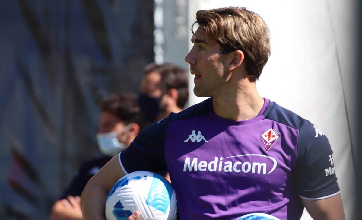 Italiano non ha dubbi, fino a gennaio Vlahovic giocherà titolare nella Fiorentina - Moena, stadio Benatti, 30.07.2021, allenamento mattutino, foto Lisa Grelloni. Copyright Labaroviola.com