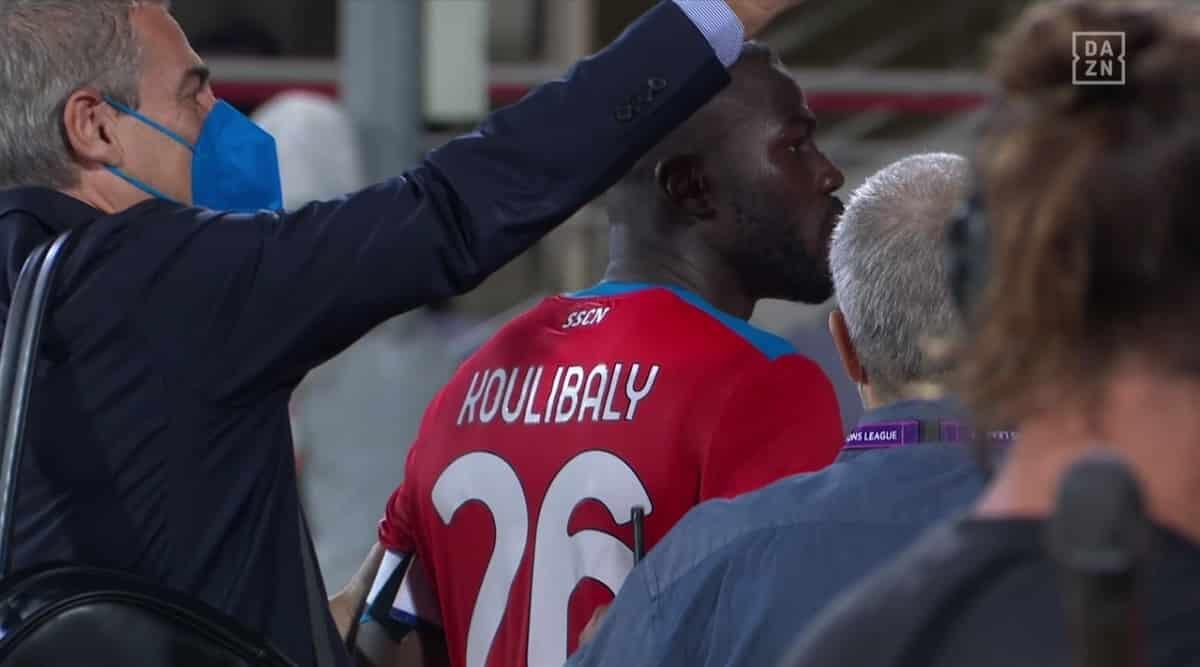 Buu razzisti ai tre africani del Napoli: Koulibaly furibondo sfida i tifosi della Fiorentina - 