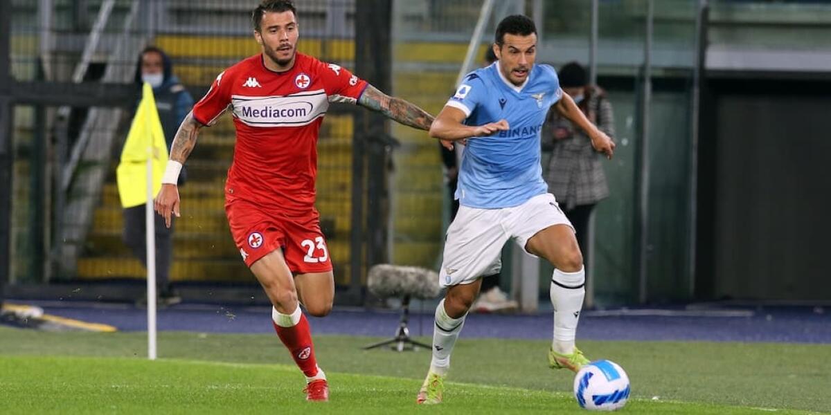 Un lampo di Pedro regala i tre punti alla Lazio: la Fiorentina doveva approfittare del brutto momento - 