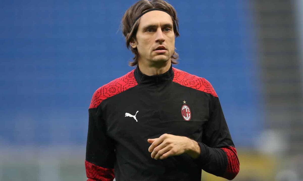 Il Milan dopo l'infortunio di Maignan si fida tanto di Tatarusanu. Ingaggiato Mirante - 