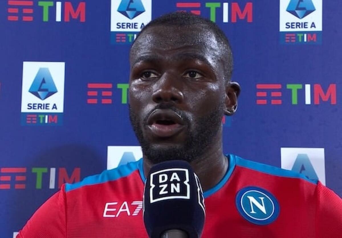 Insulti razzisti a Koulibaly da parte di alcuni tifosi della Fiorentina: la Procura della FIGC apre un'indagine - 