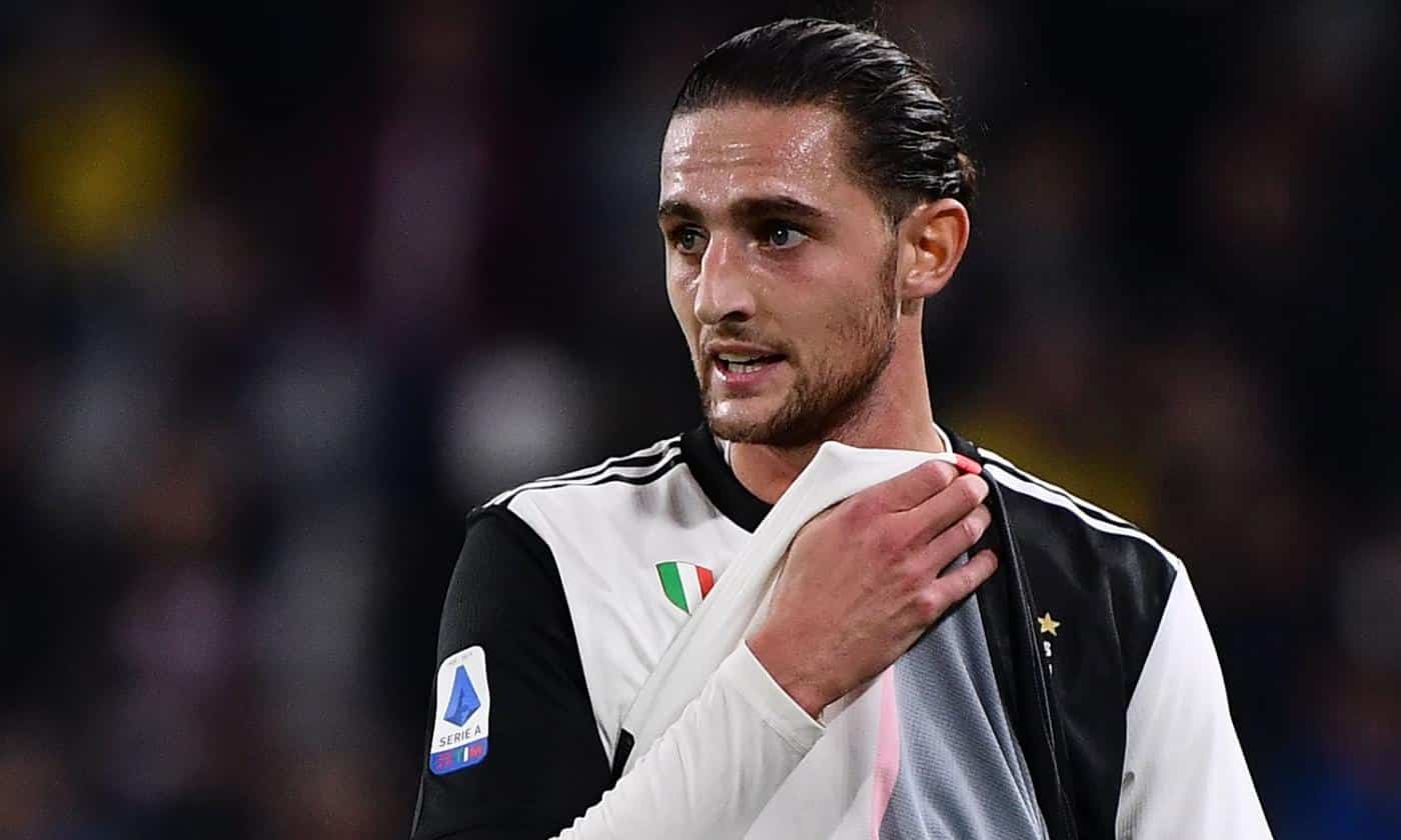 Rabiot positivo al Covid, il giocatore della Juventus aveva rifiutato di farsi il vaccino