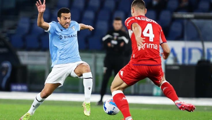 Un lampo di Pedro regala i tre punti alla Lazio: la Fiorentina doveva approfittare del brutto momento