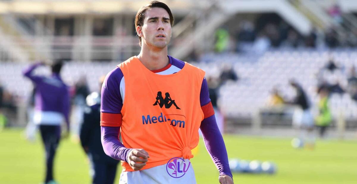 Tuttosport rivela, anche il Milan vuole Vlahovic, ma il serbo preferisce la Juventus. Occhio al City - Firenze, stadio A.Franchi, 31.10.2021, Fiorentina-Spezia, foto Lisa Guglielmi. Copyright Labaroviola.com