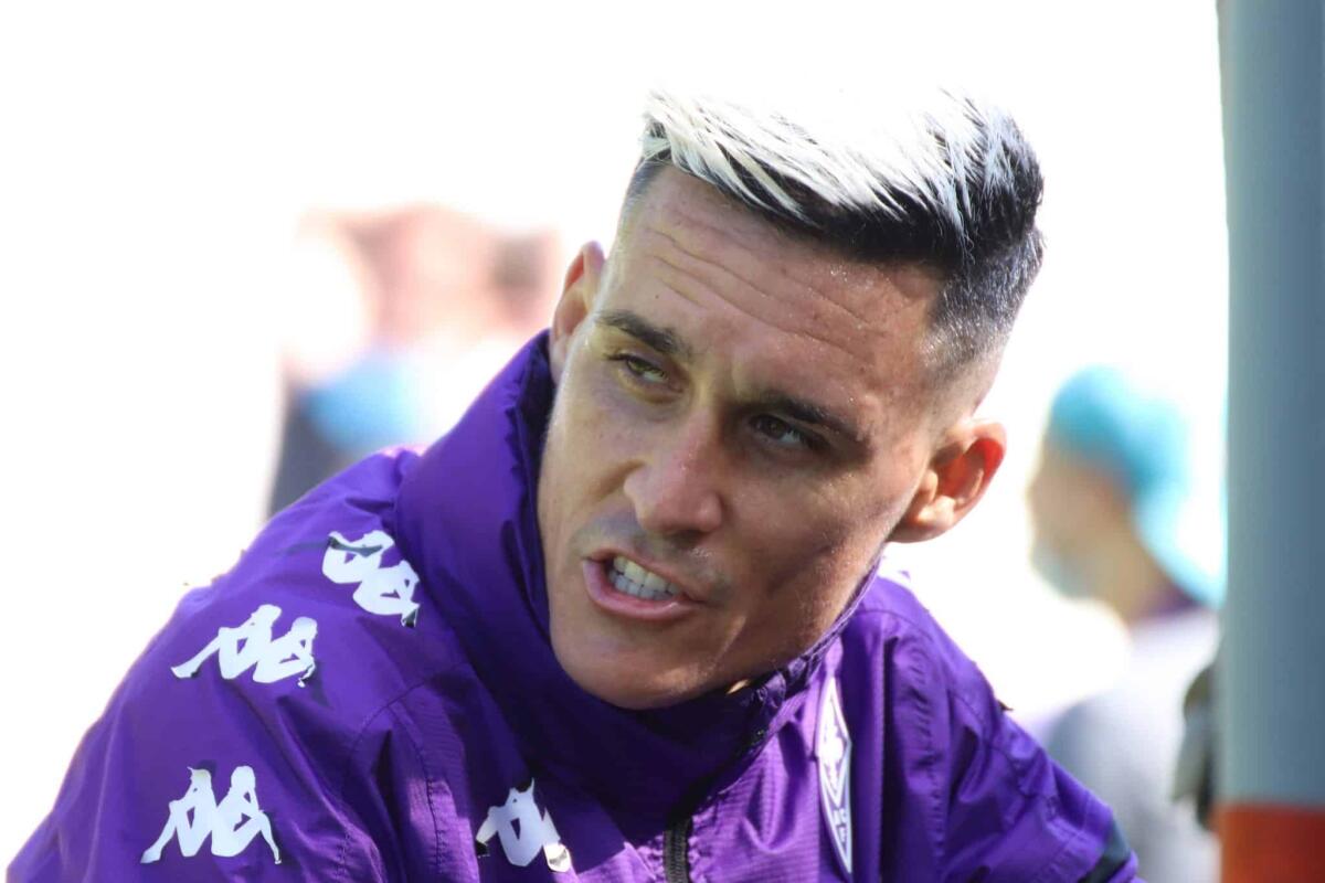 Italiano deve sciogliere gli ultimi dubbi: Callejon verso un posto da titolare. Gonzalez ancora out - Moena, stadio Benatti, 31.07.2021, allenamento mattutino, foto Lisa Grelloni. Copyright Labaroviola.com