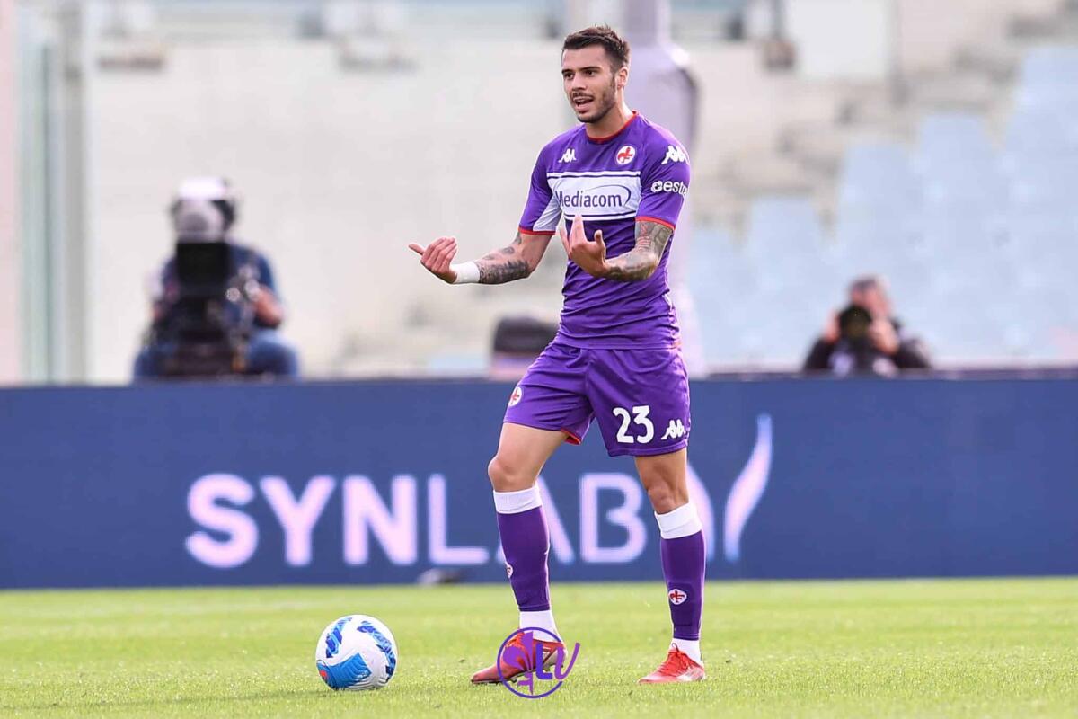 Amoruso: "Emergenza difesa? Si a Venuti centrale.  No ad Amrabat e Pulgar contro Ibrahimovic" - Firenze, stadio A.Franchi, 24.10.2021, Fiorentina-Cagliari, foto Lisa Guglielmi. Copyright Labaroviola.com