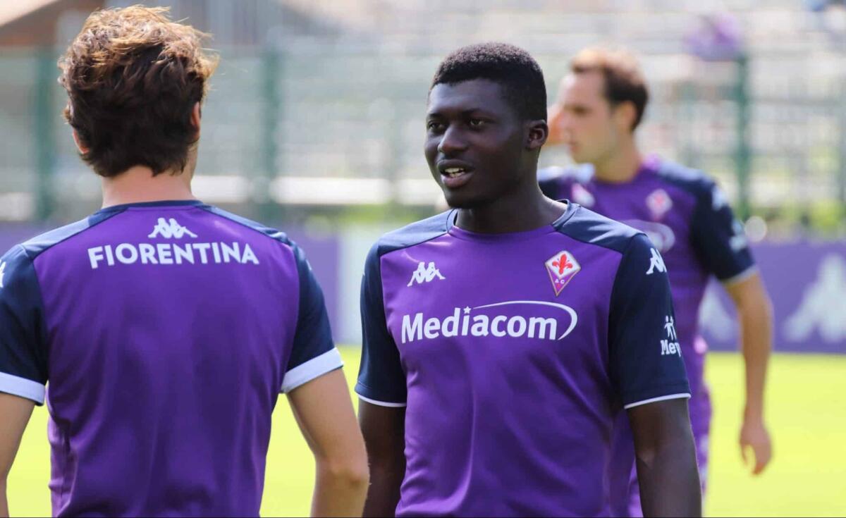 Probabile formazione, ballottaggio Duncan-Castrovilli. Tridente d'attacco Vlahovic-Saponara-Callejon - Moena, stadio Benatti, 29.07.2021, amichevole Fiorentina-Levico, foto Lisa Grelloni. Copyright Labaroviola.com