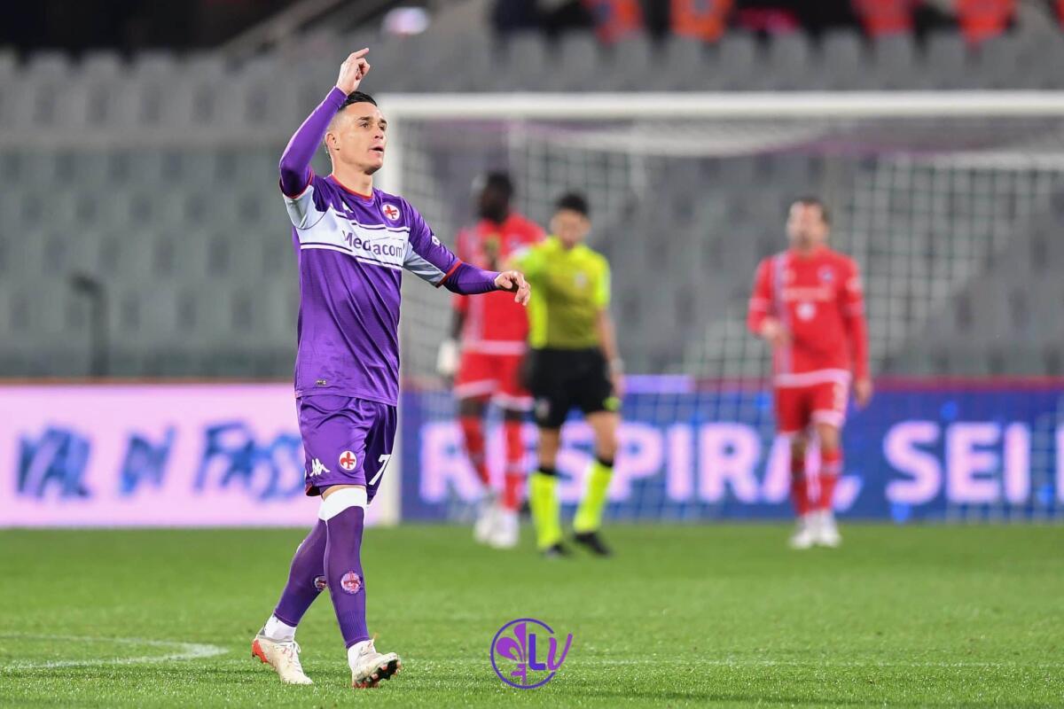 Callejon è vivo, le ripartenze avversarie creano sempre paure alla retroguardia - Esultanza José Maria Callejon
